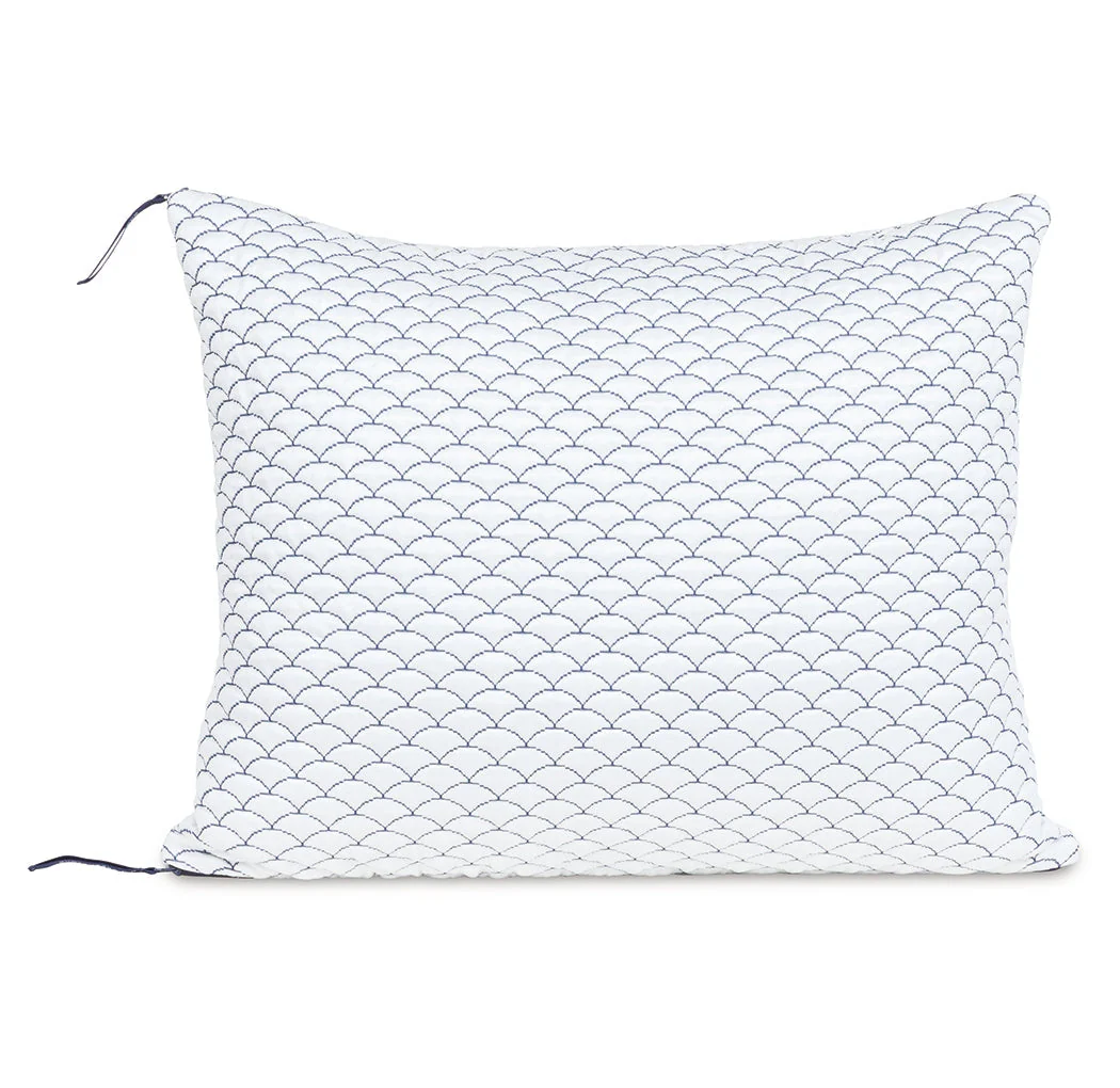 DreamCloudTM Classic Queen/King Pillow - Image 4
