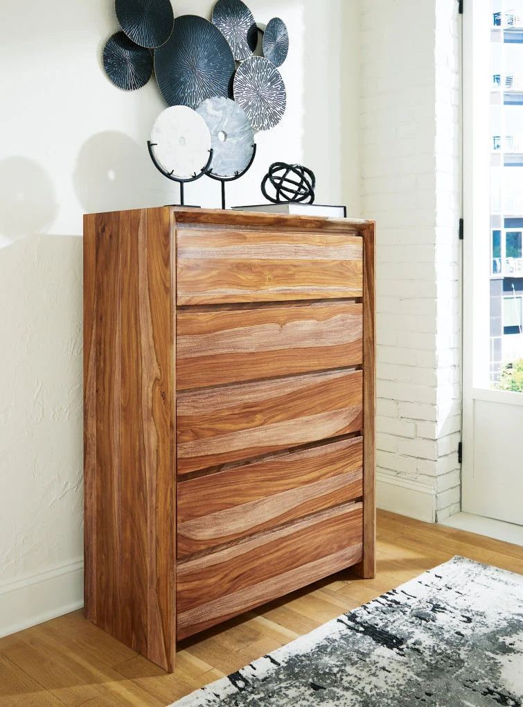 Dressonni Dresser & Chest - Image 4