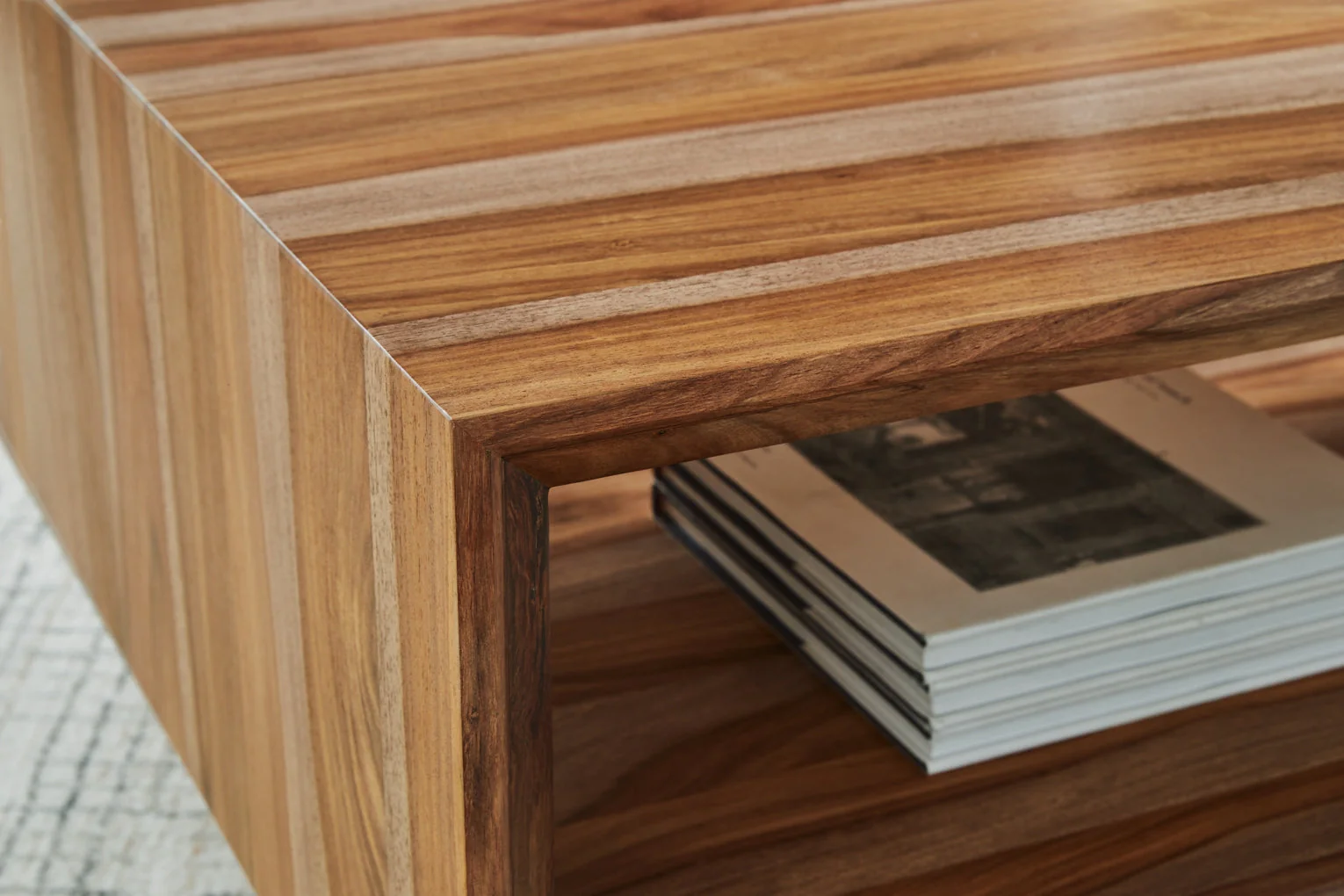 Dressonni Rectangular Cocktail Table - Image 5