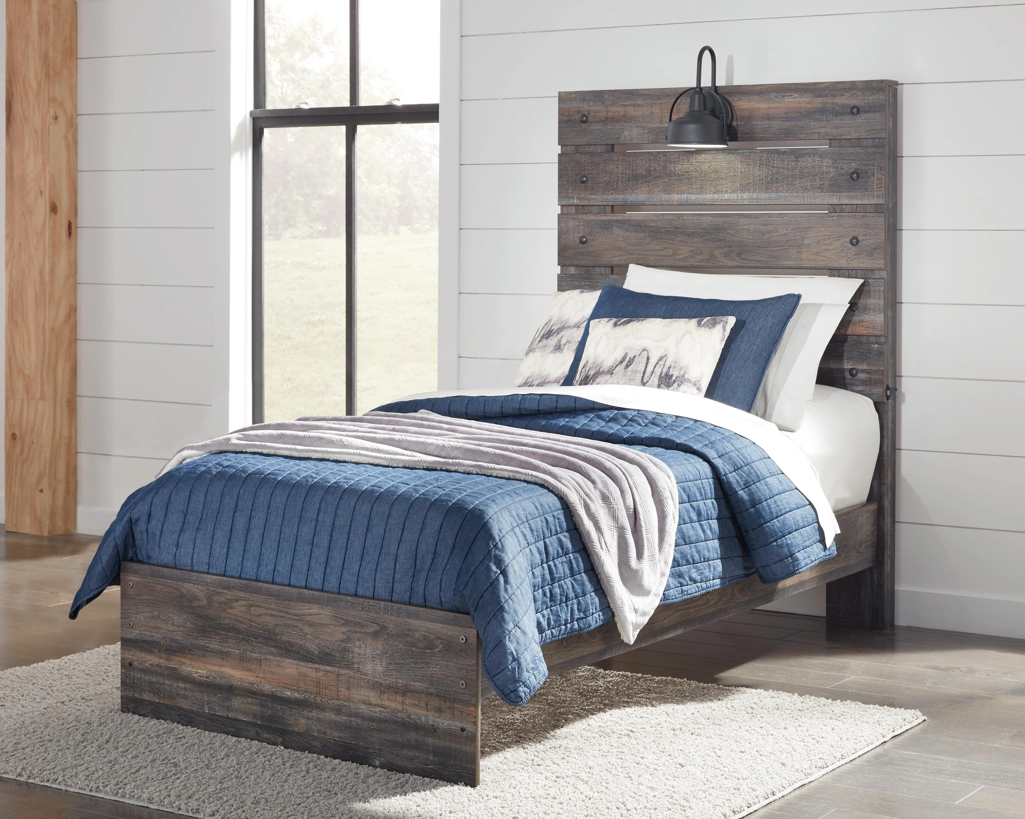 Drystan Panel Bed - Image 8