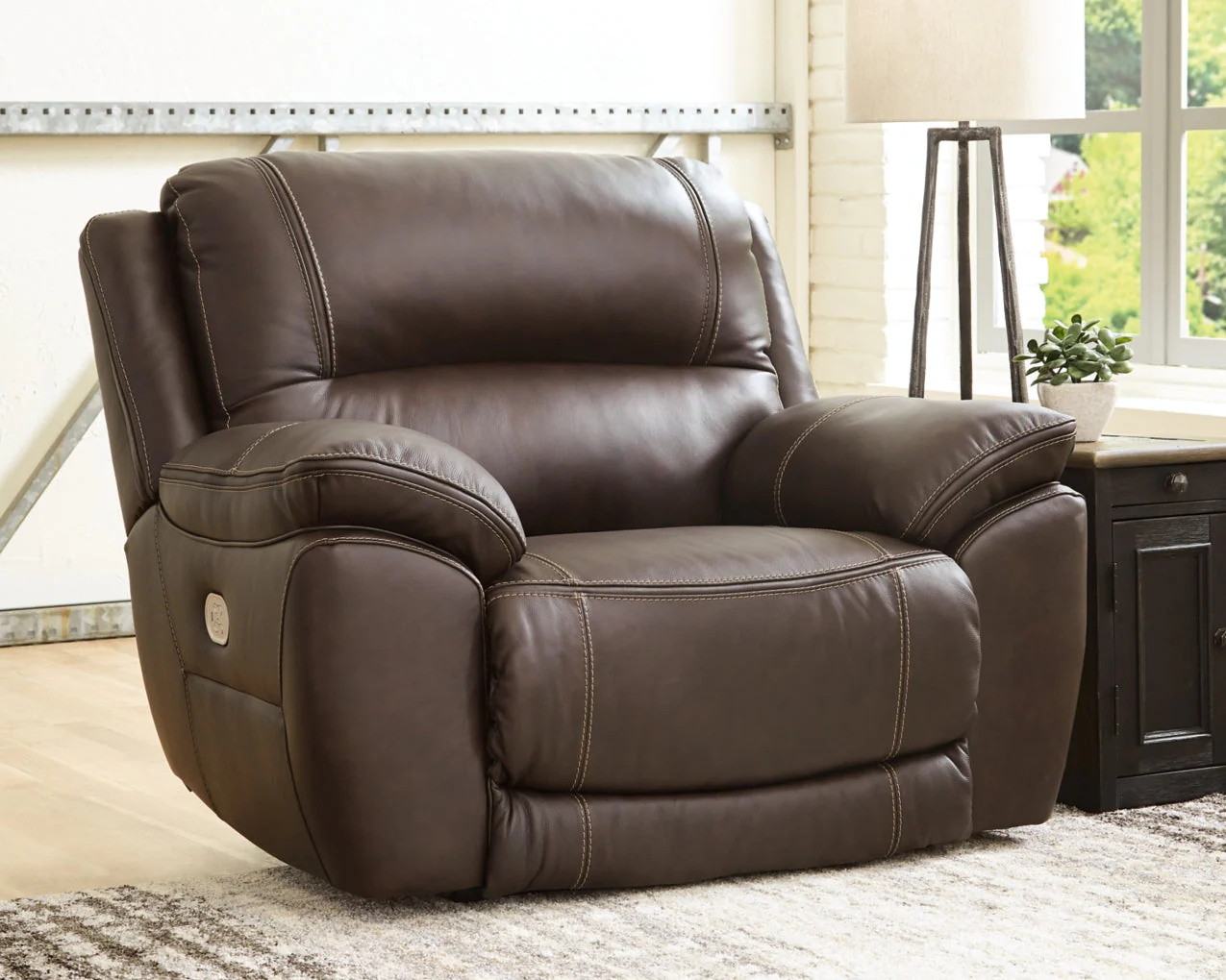 Dunleith Zero Wall Recliner w/Power Headrest - Image 2