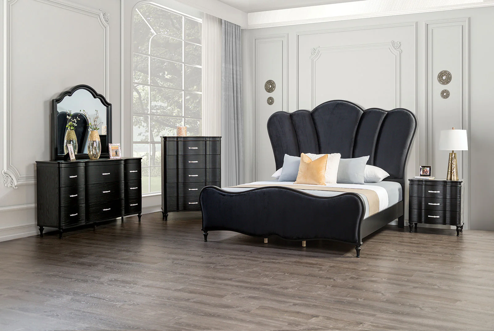 Eleanora Black Queen Bed - Image 3
