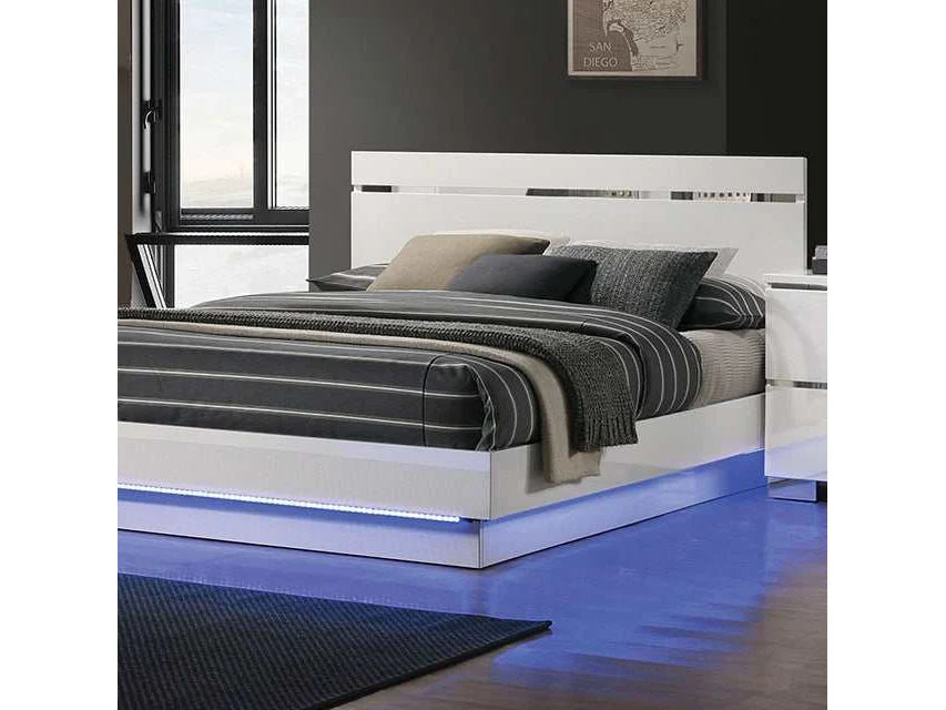 Erlach White/Chrome California King Bed/Chrome
