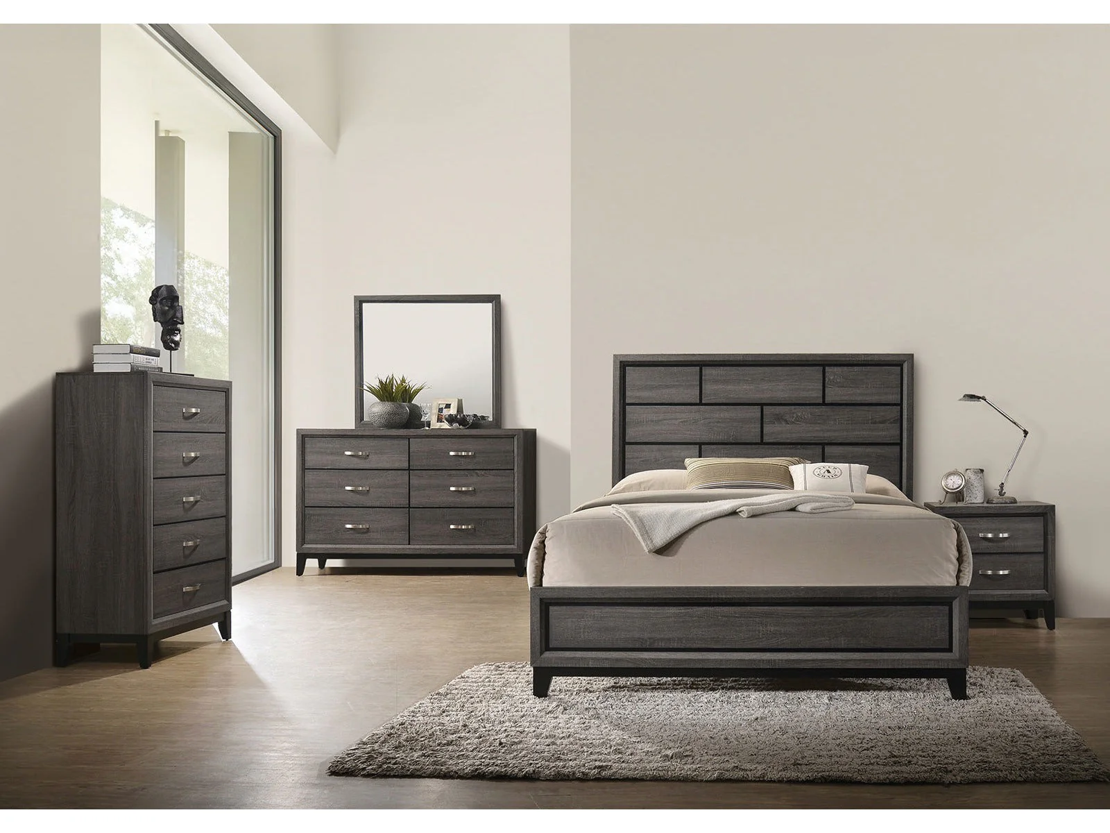 Errico Gray 5 Pc. Queen Bedroom Set w/ 2NS