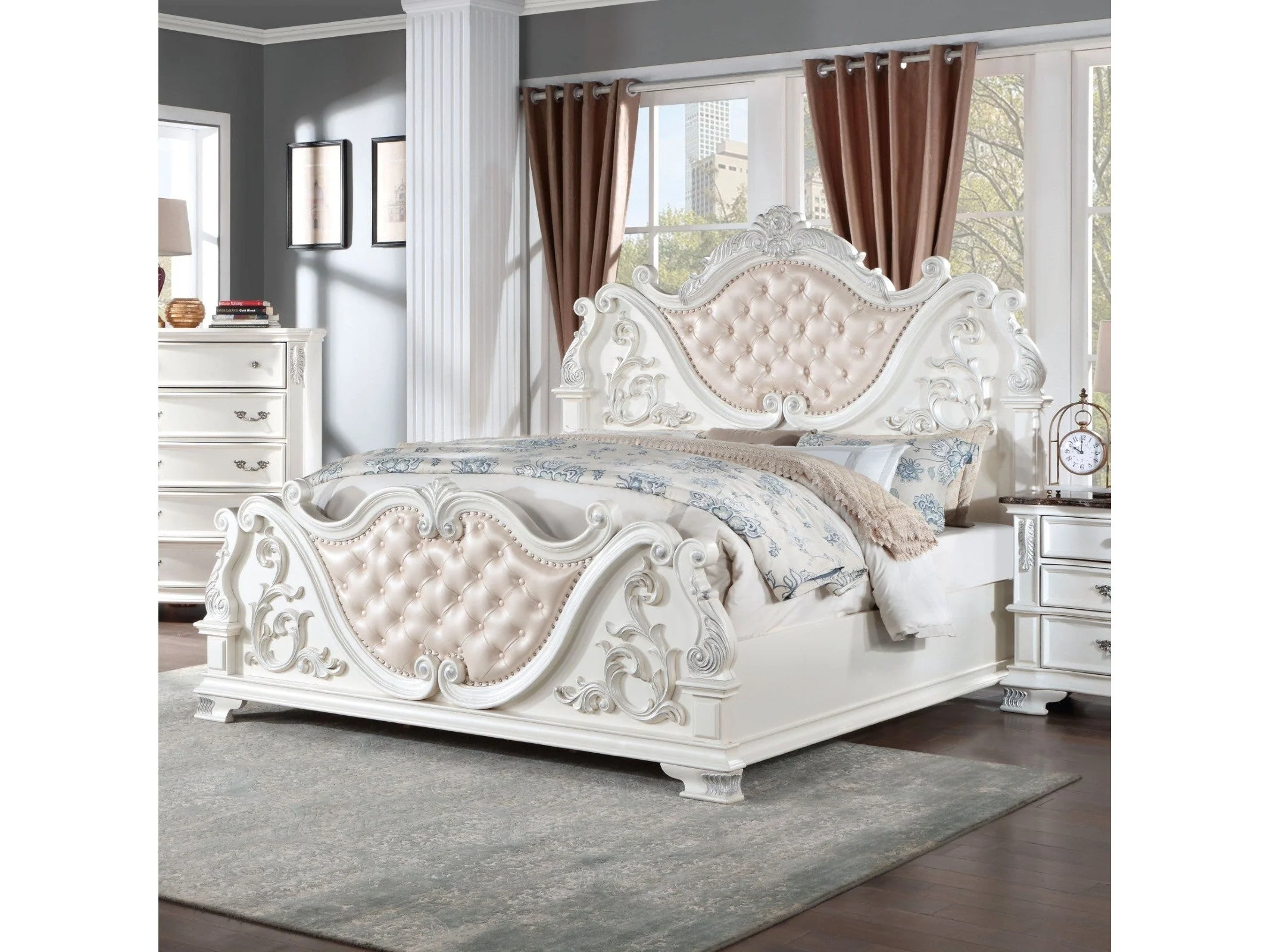 Esparanza Pearl White California King Bed