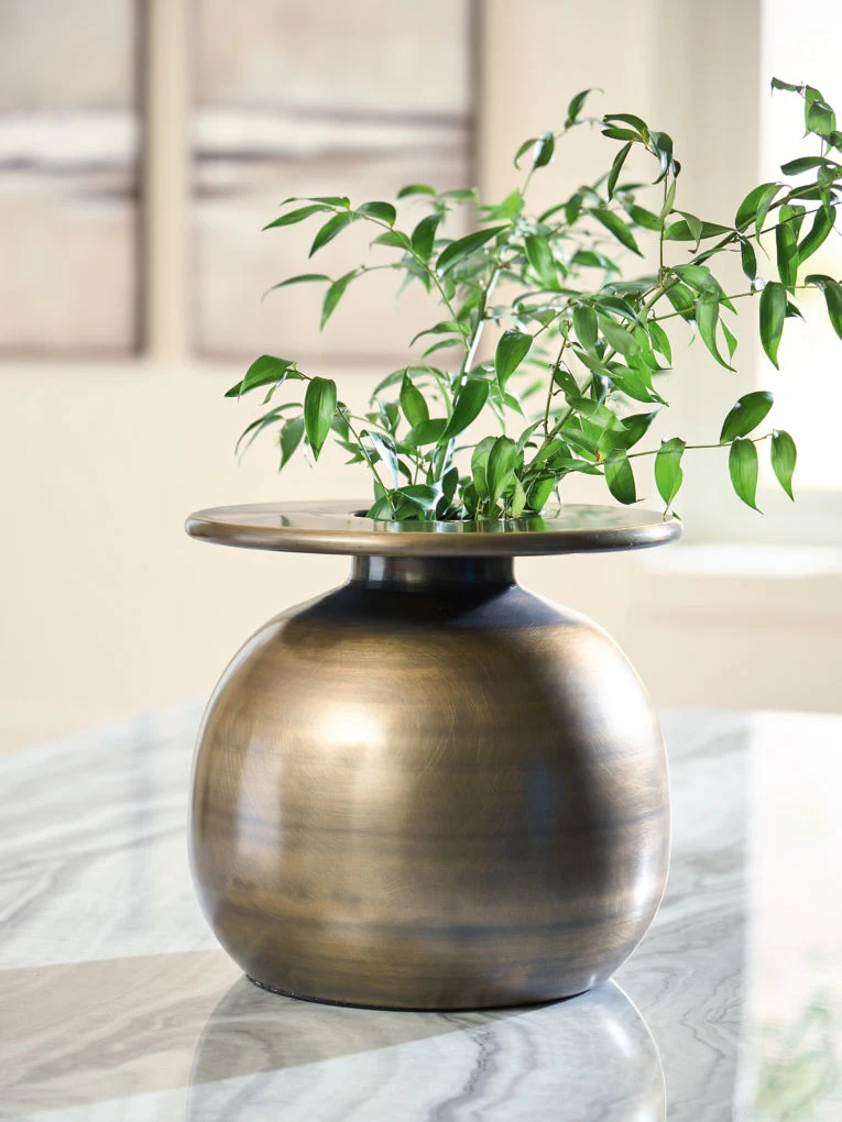 Fedorleigh Vase - Image 3