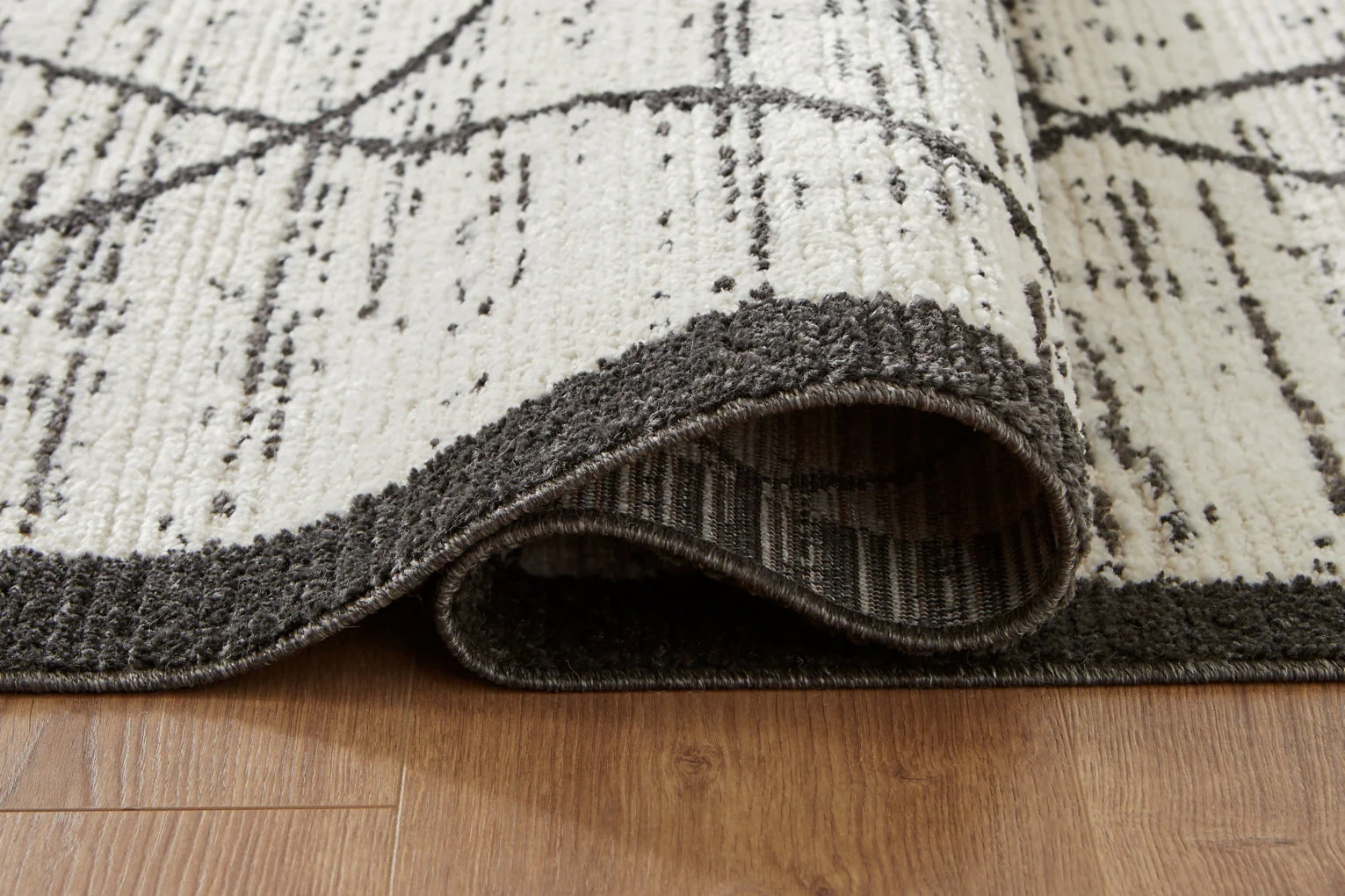 Fenriston Rug - Image 5