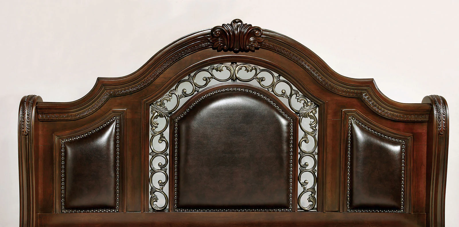 Flandreau Brown Cherry/Espresso 5 Pc. Queen Bedroom Set w/ Chest - Image 4