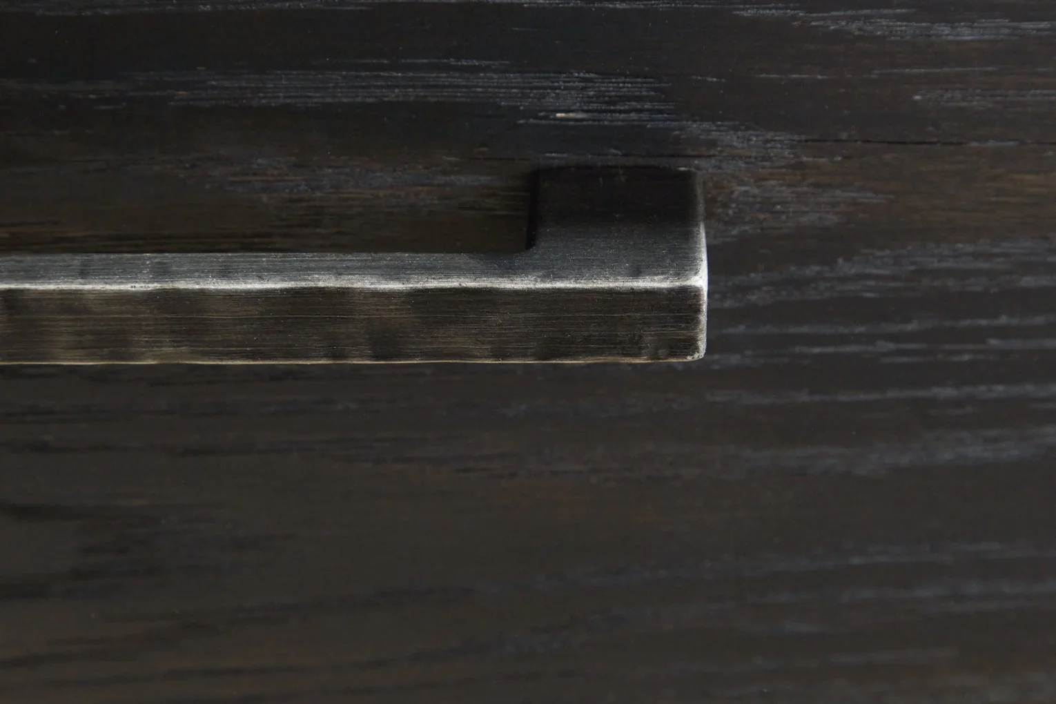 Galliden Extra Large TV Stand - Image 8