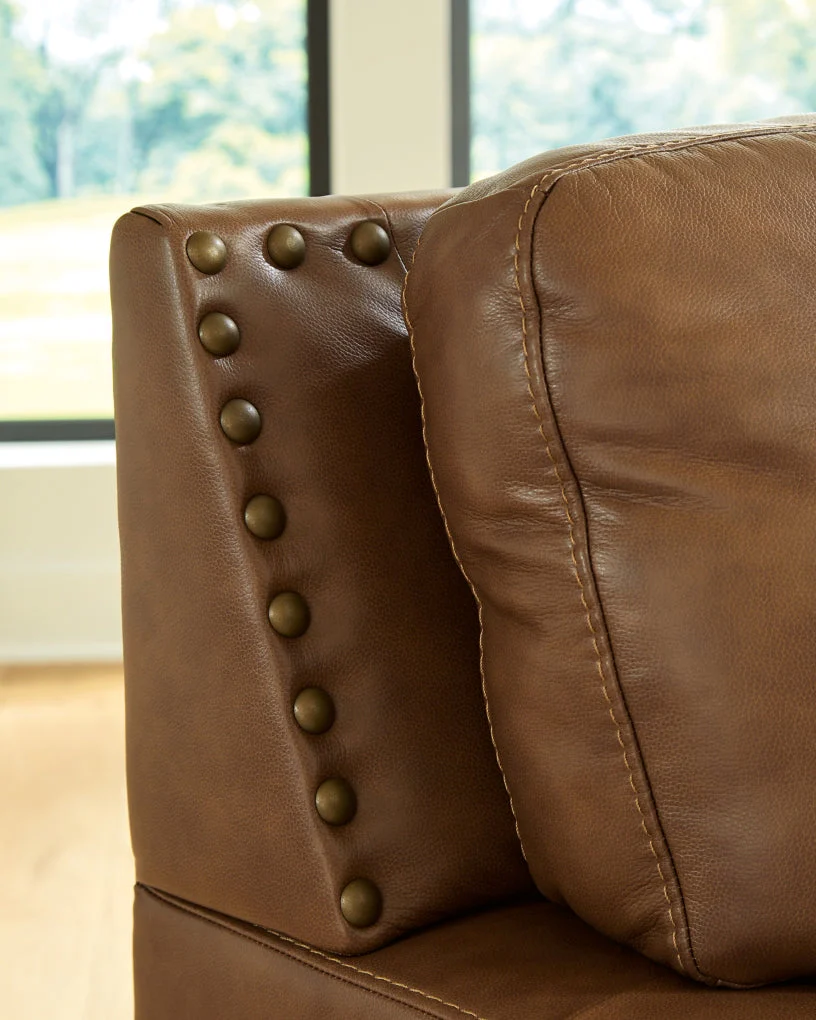 Gambellara Loveseat - Image 5
