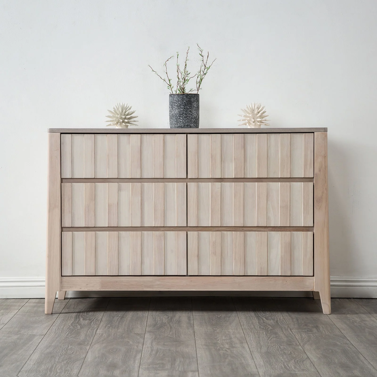 Gervais Whitewash 4 Piece Bedroom Set - Image 4