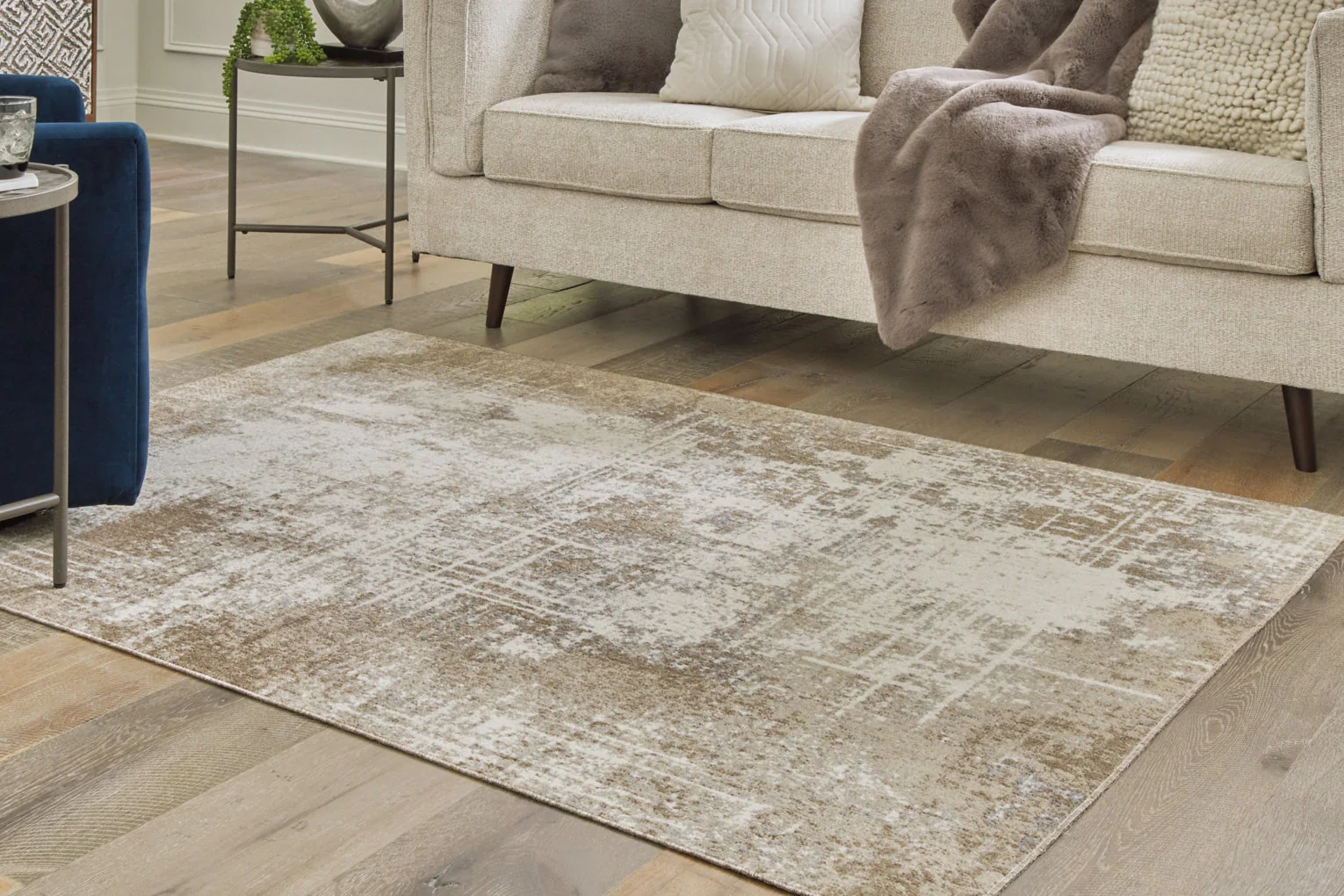 Grifflain Washable Rug - Image 4