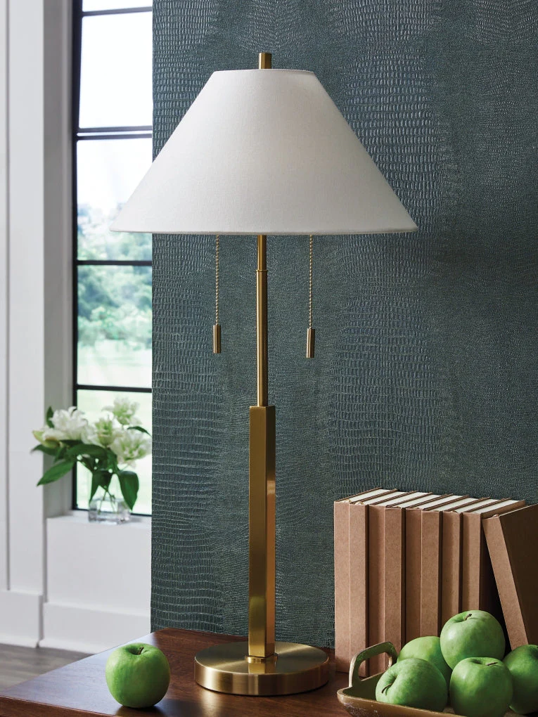 Haigwood Metal Table Lamp - Image 2