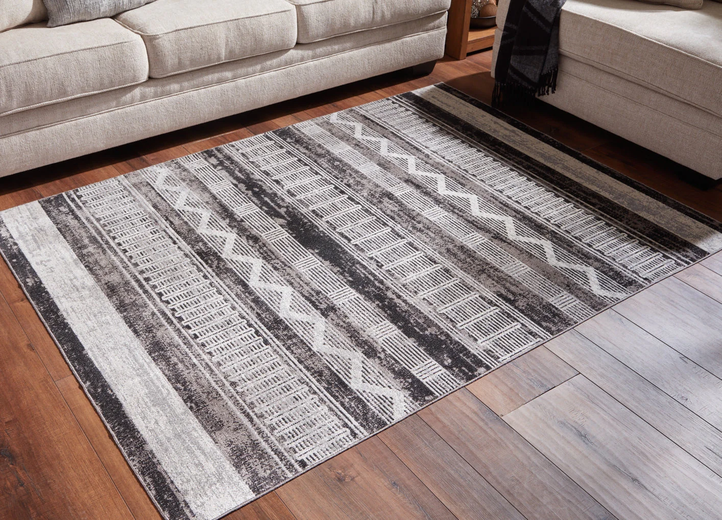 Henchester Washable Rug - Image 2