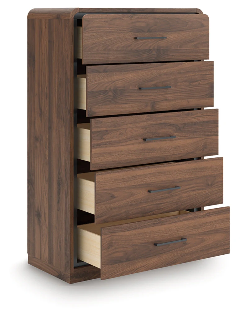 Hollinaze Dresser & Chest - Image 6