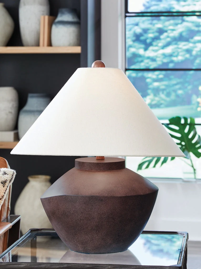 Honsworth Poly Table Lamp - Image 2