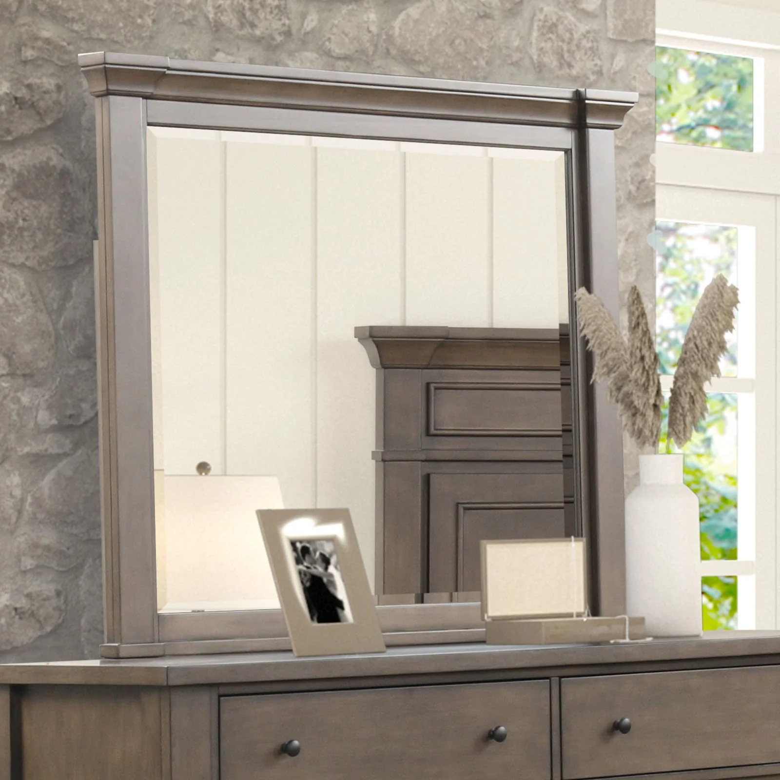 Huddersfield Dark Brown Queen 4 Piece Bedroom Set - Image 4