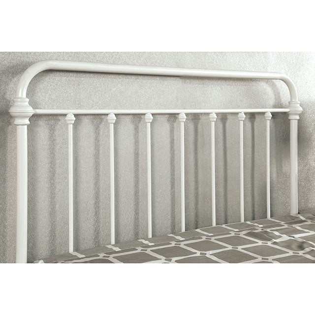 Iria Vintage White California King Bed - Image 4