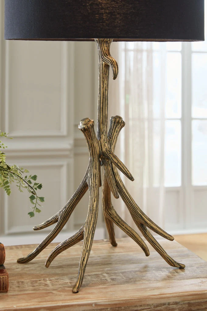 Josney Metal Table Lamp - Image 4
