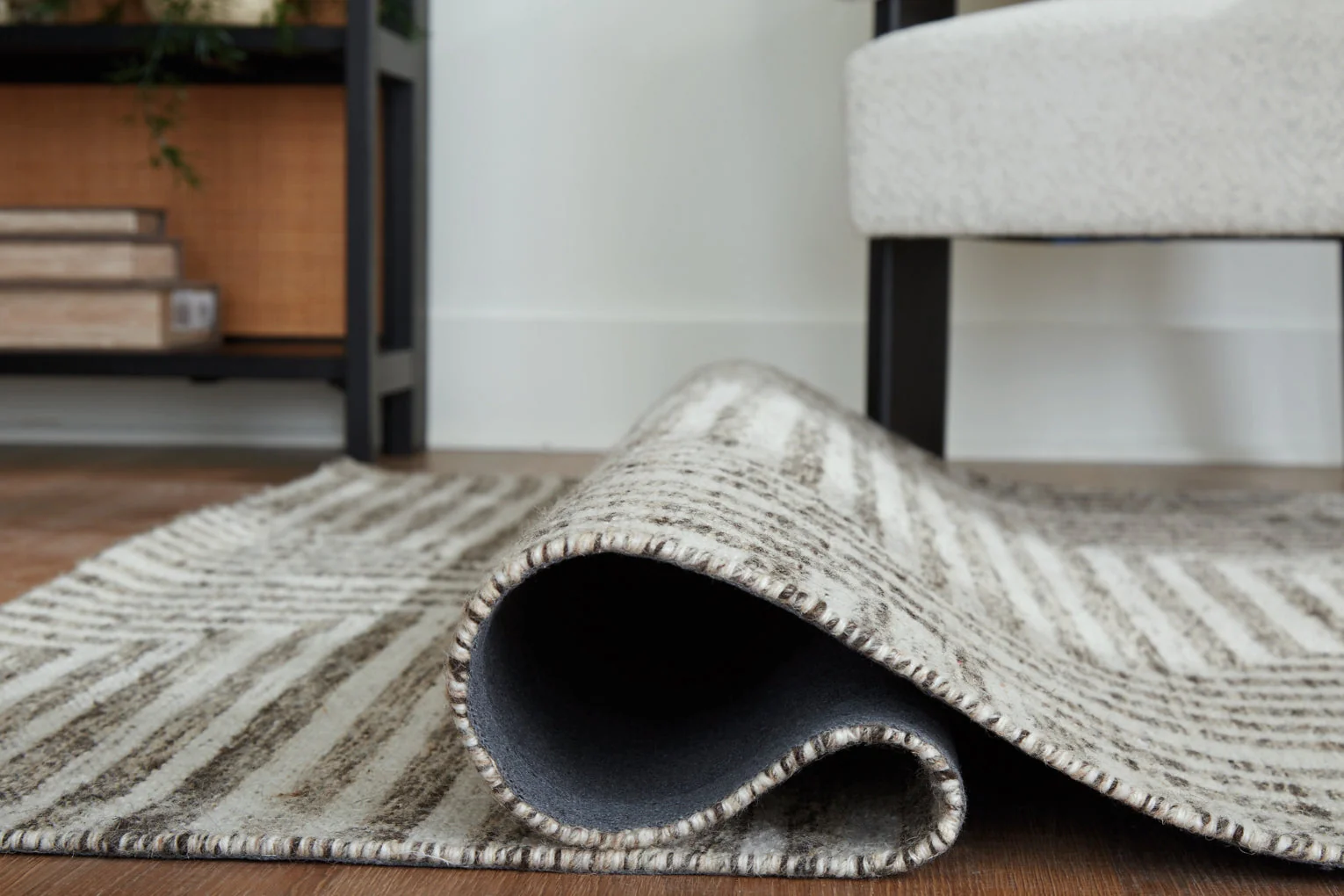 Jossen Rug - Image 6