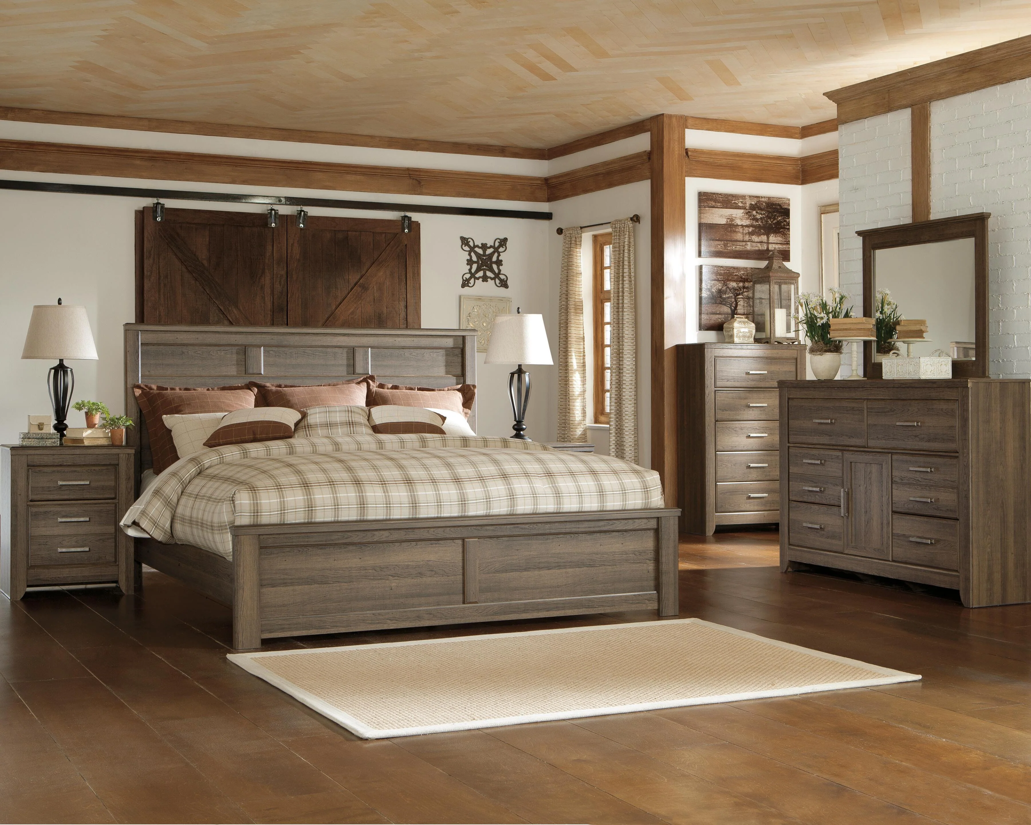 Juararo Panel Bed Bedroom Set - Image 2
