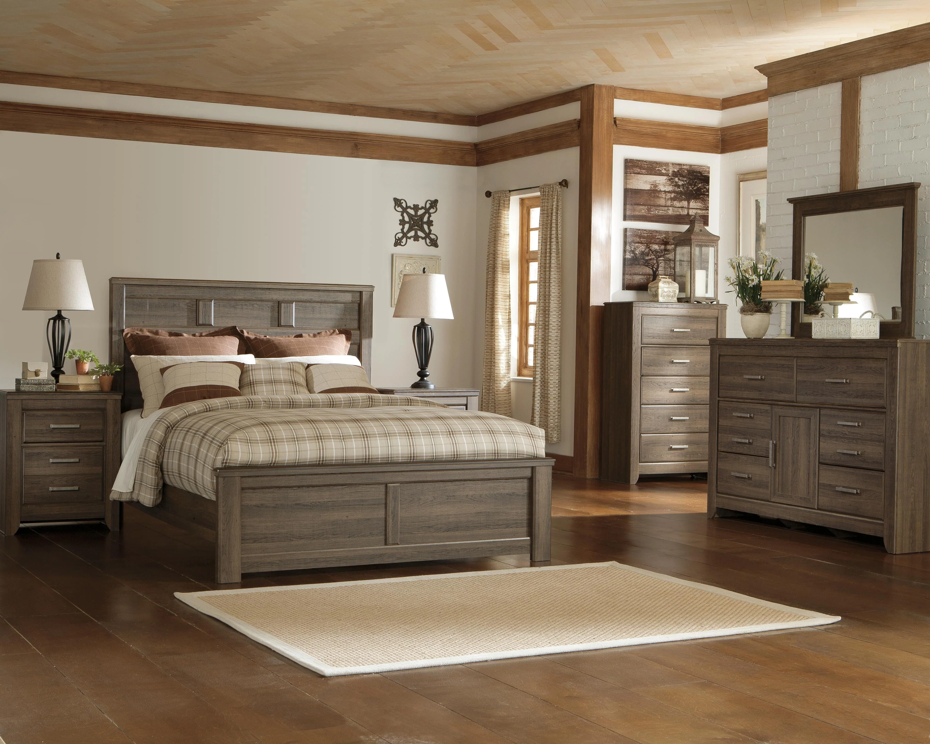 Juararo Panel Bed Bedroom Set - Image 3