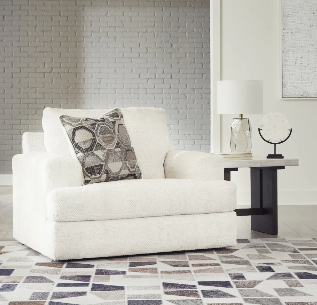 Karinne Chair and a Half - Image 2