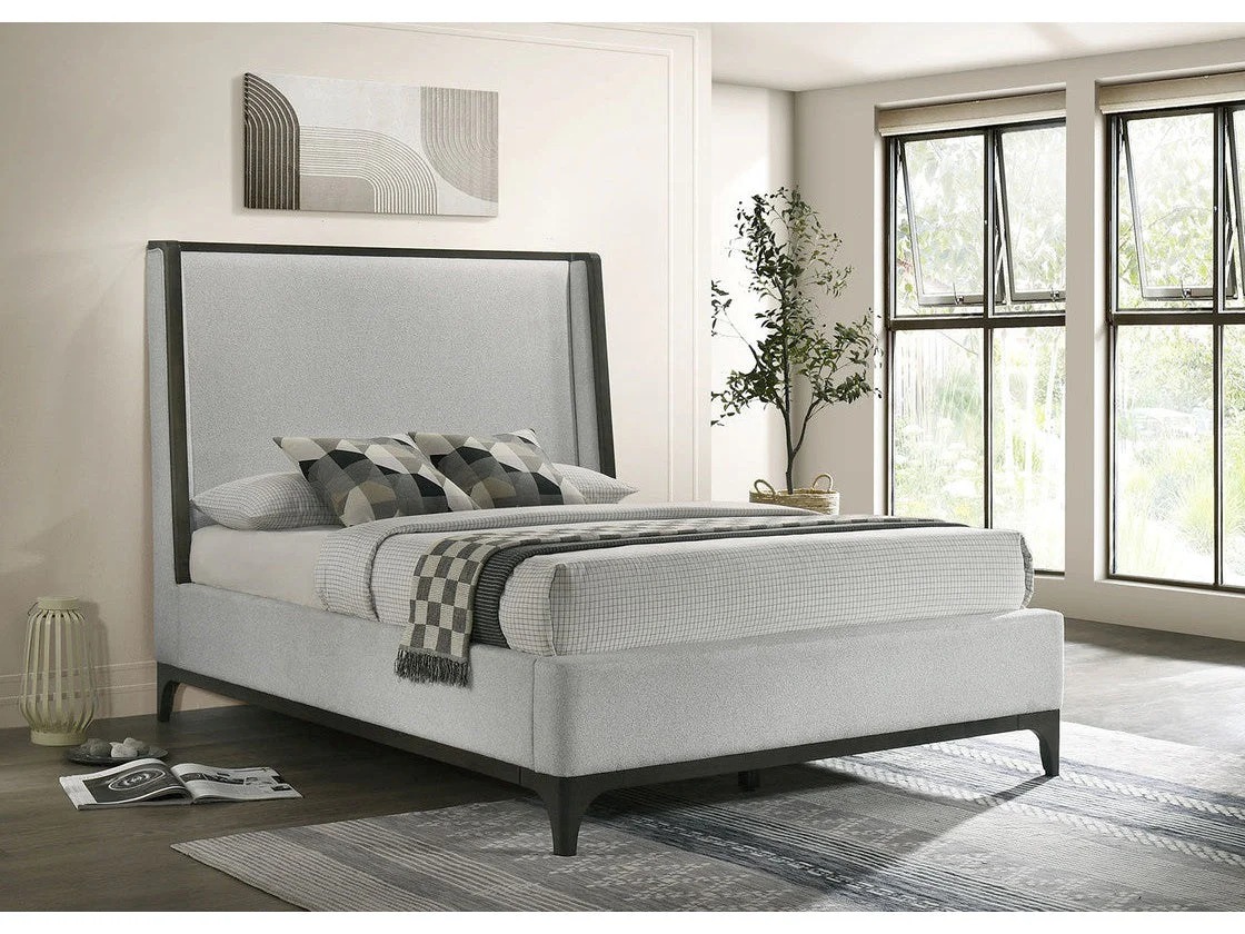 Kelso Light Gray/Dark Gray Queen Bed