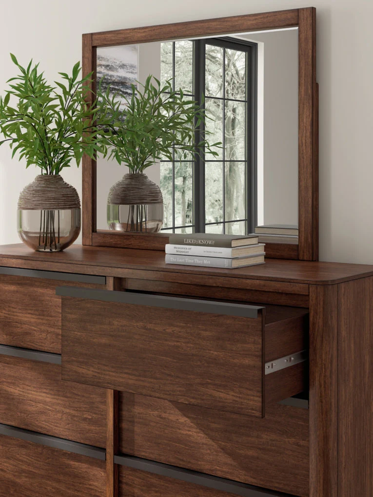 Kendamor Dresser and Mirror - Image 5