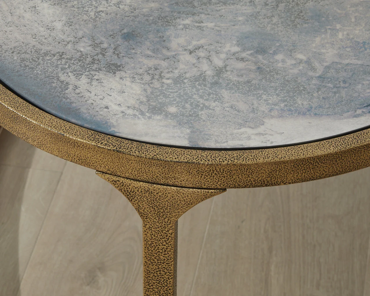 Korajane Oval Cocktail Table - Image 6