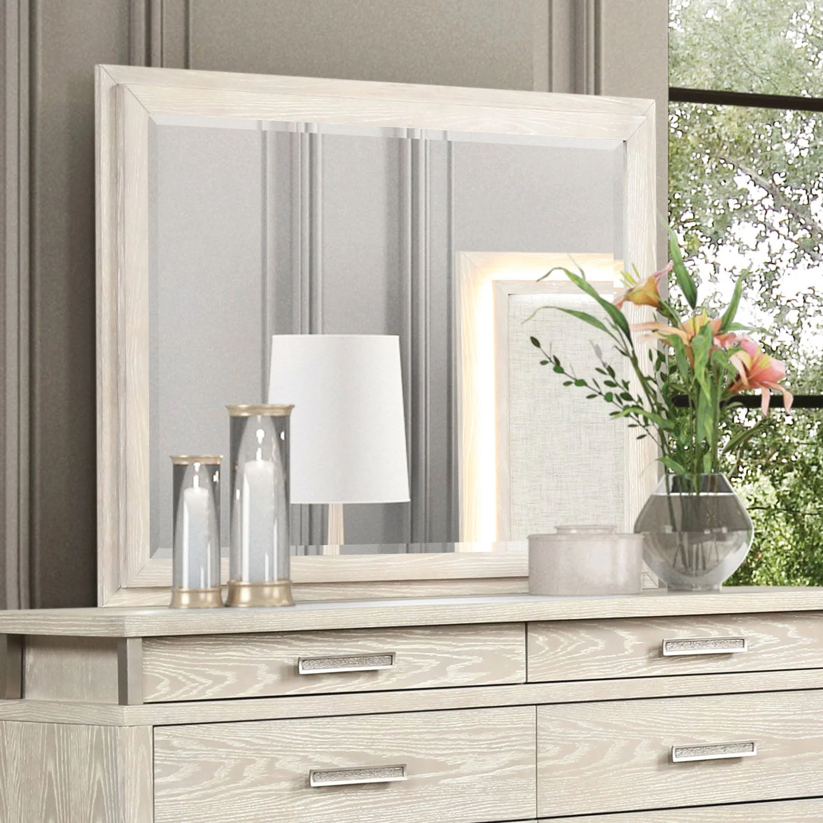 Lafayette Weathered Gray Queen 4 Piece Bedroom Set - Image 4