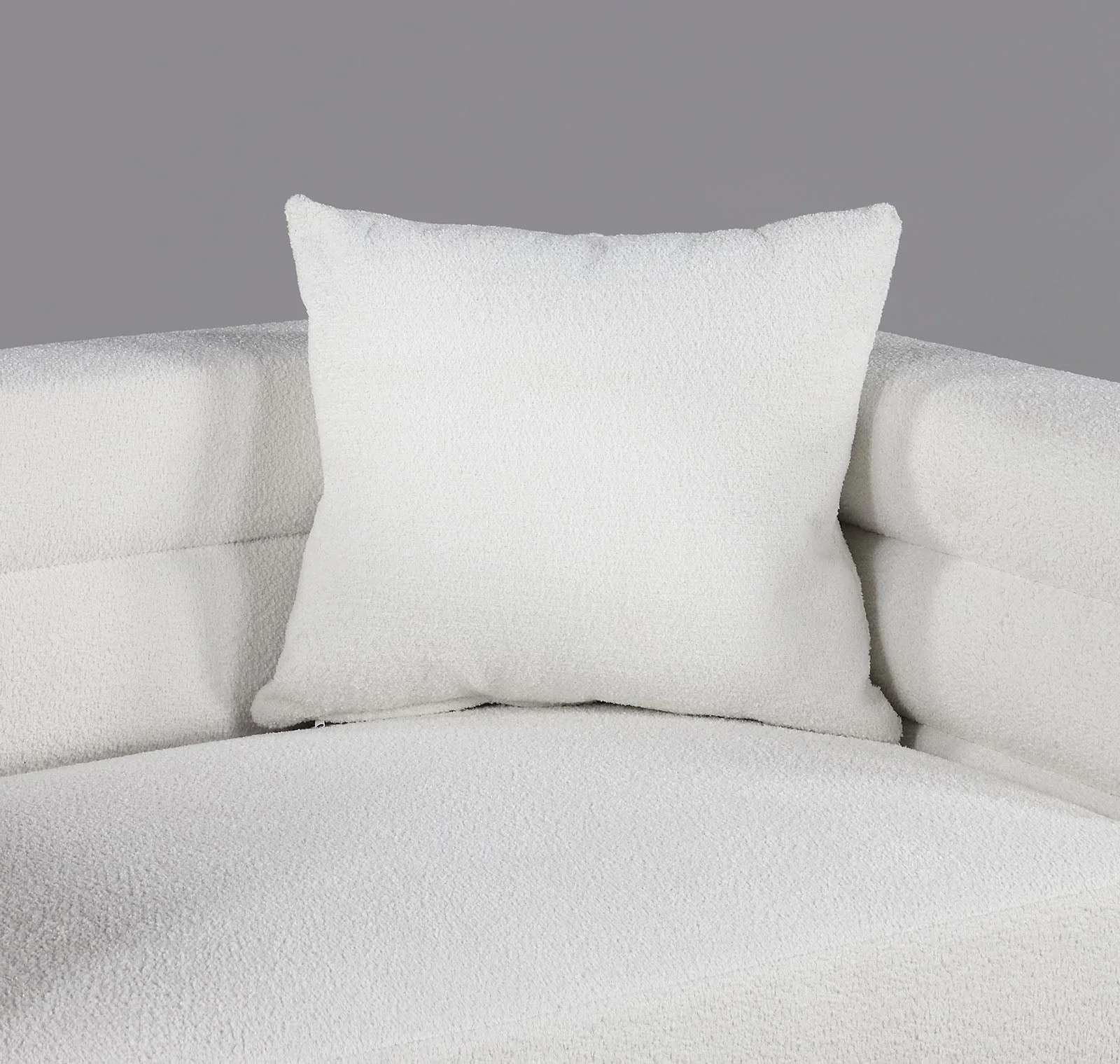Landovery White/Gold Loveseat - Image 4