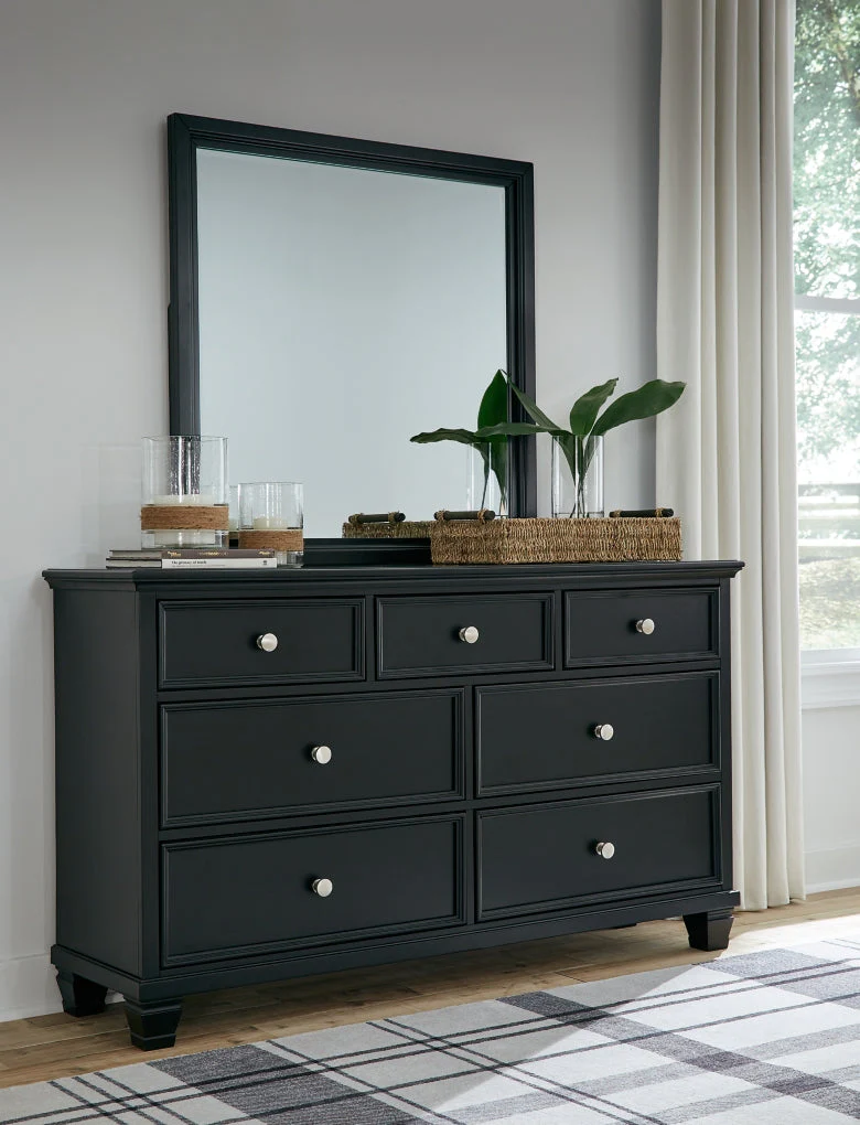 Lanolee Dresser and Mirror - Image 2