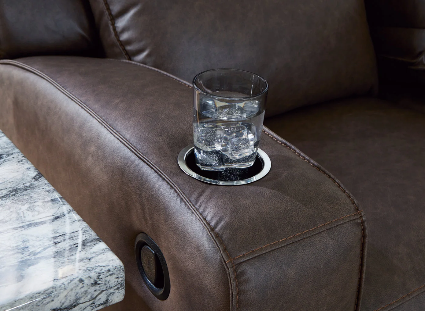 Lavenhorne Living Room Set - Image 17