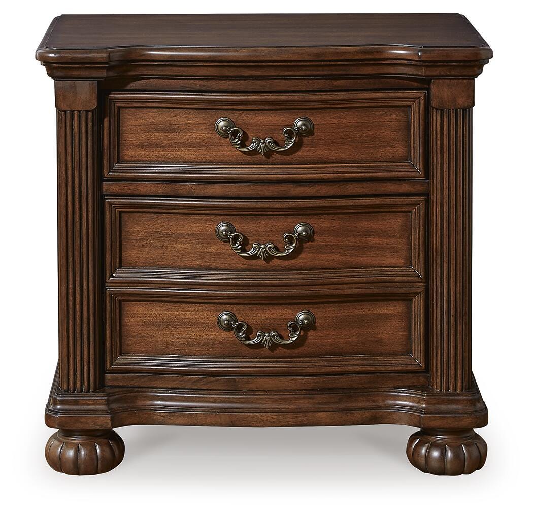 Lavinton Poster Bed Bedroom Set - Image 26