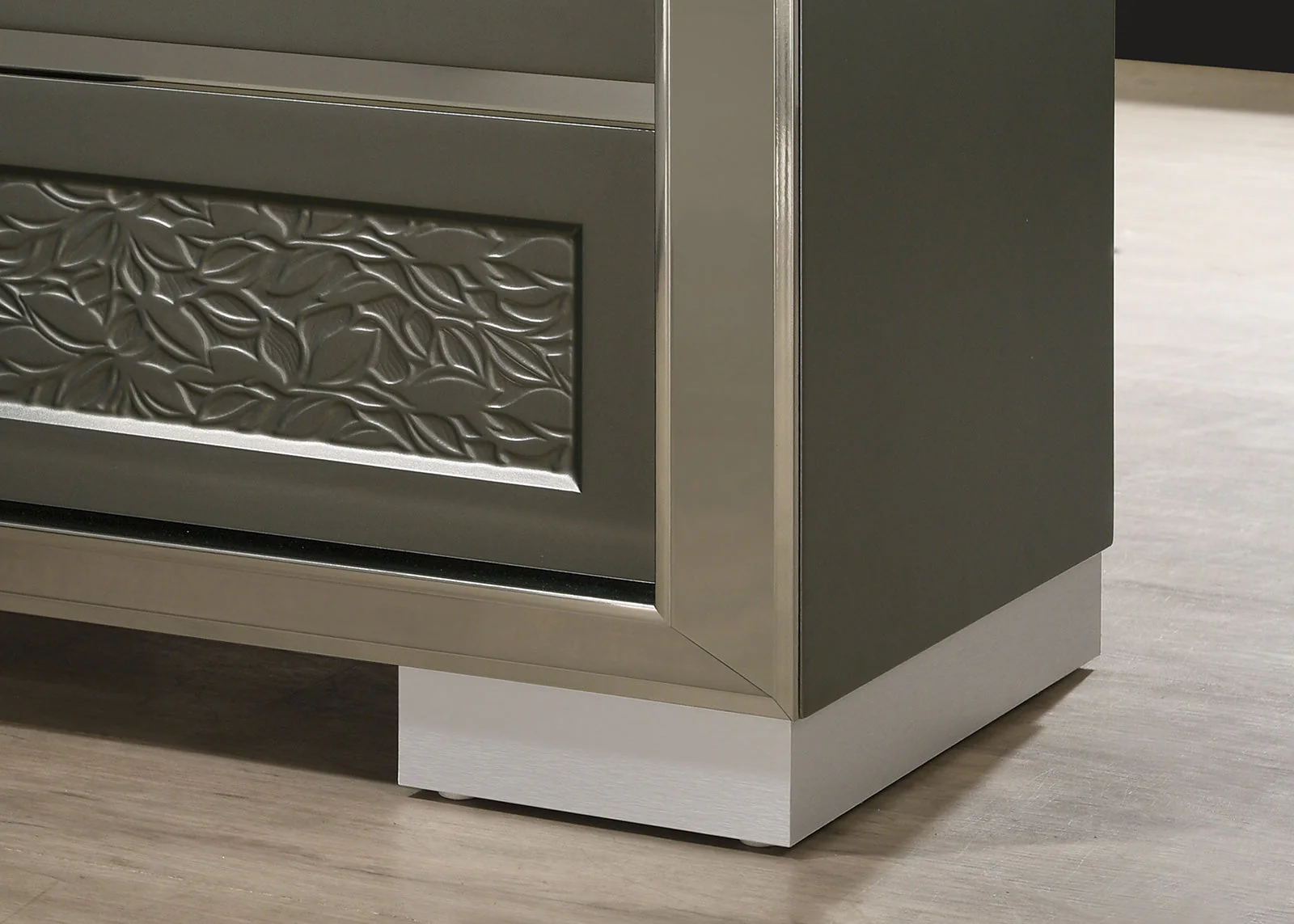 Leyland Dark Gray Nightstand - Image 3