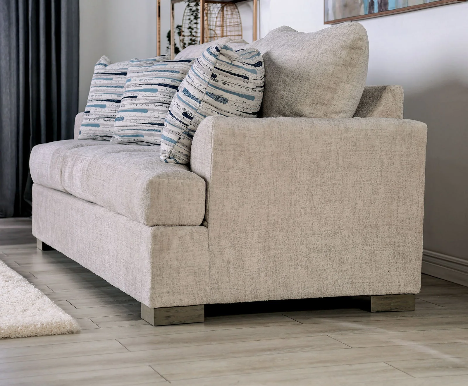 Leytonstone Cream Sofa - Image 2