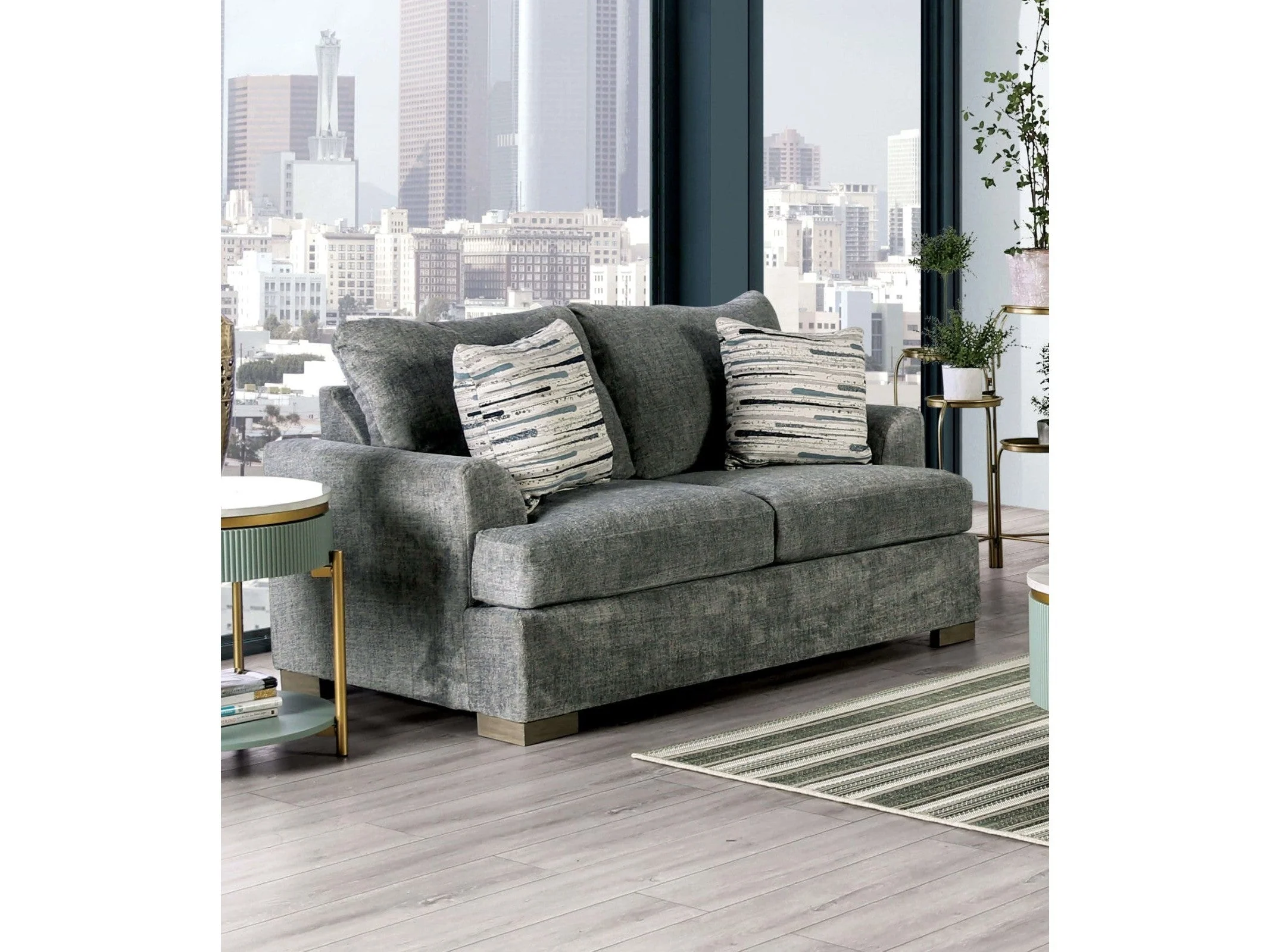 Leytonstone Gray Loveseat