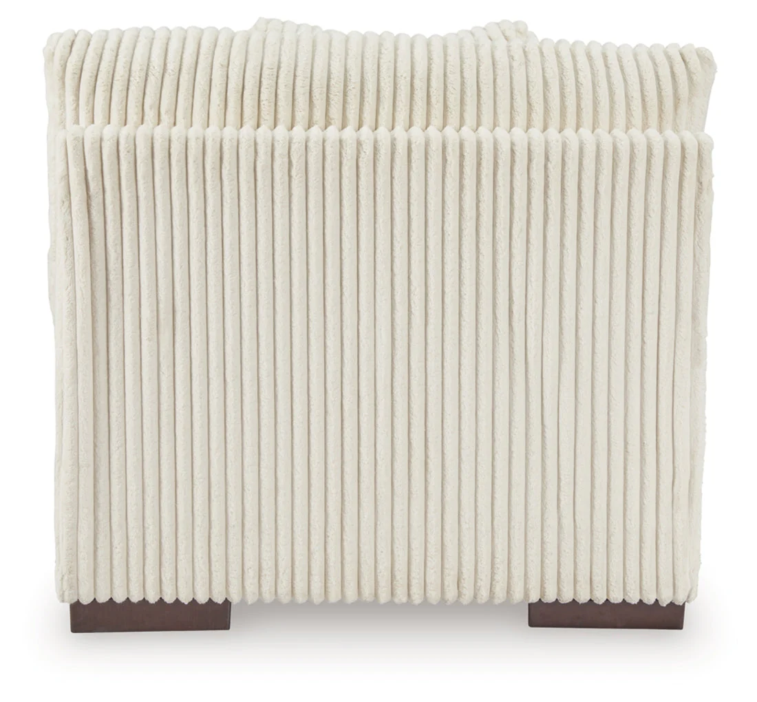 Lindyn 6-Piece Sectional - Image 5