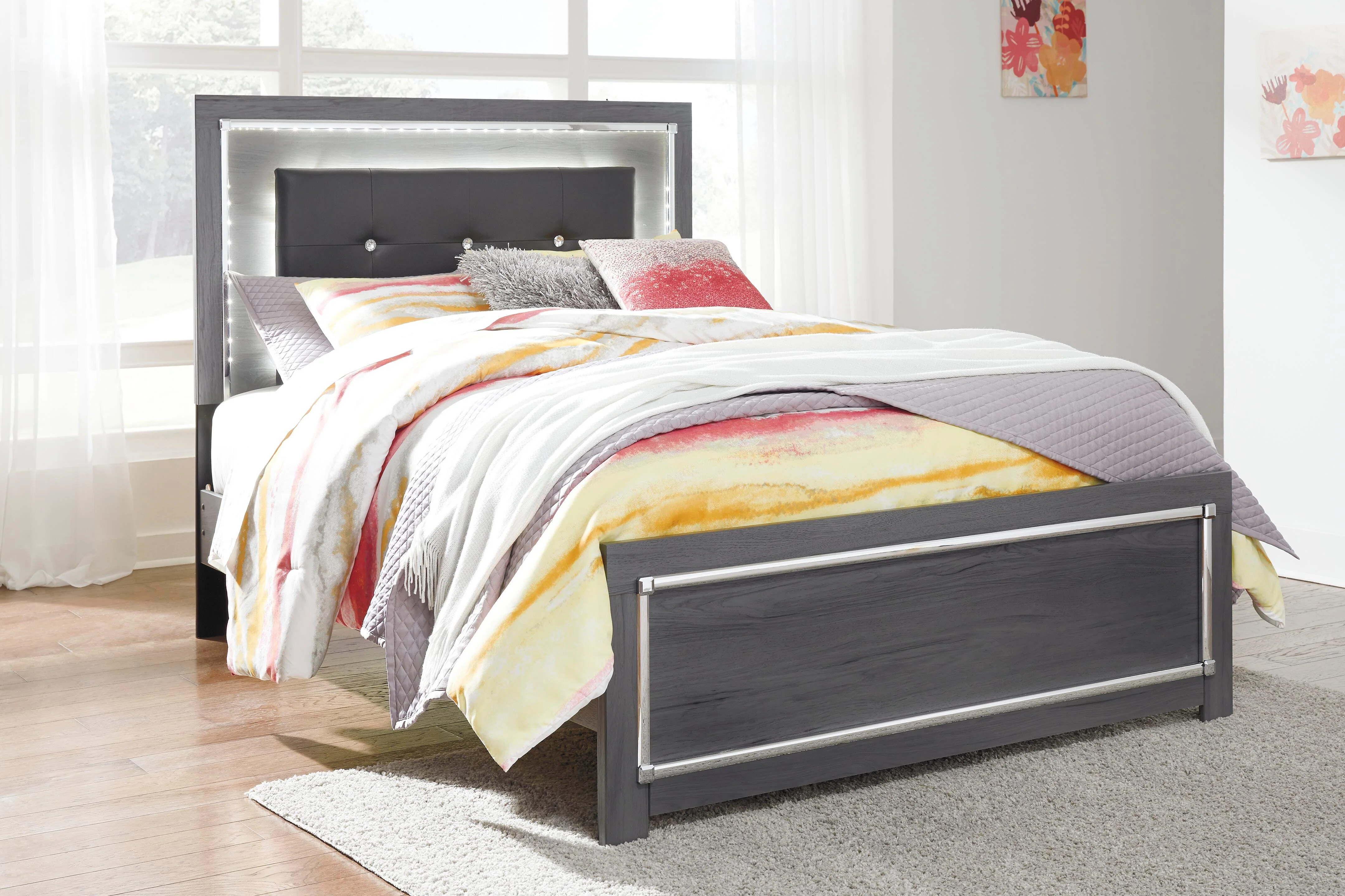 Lodanna Bedroom Set - Image 21