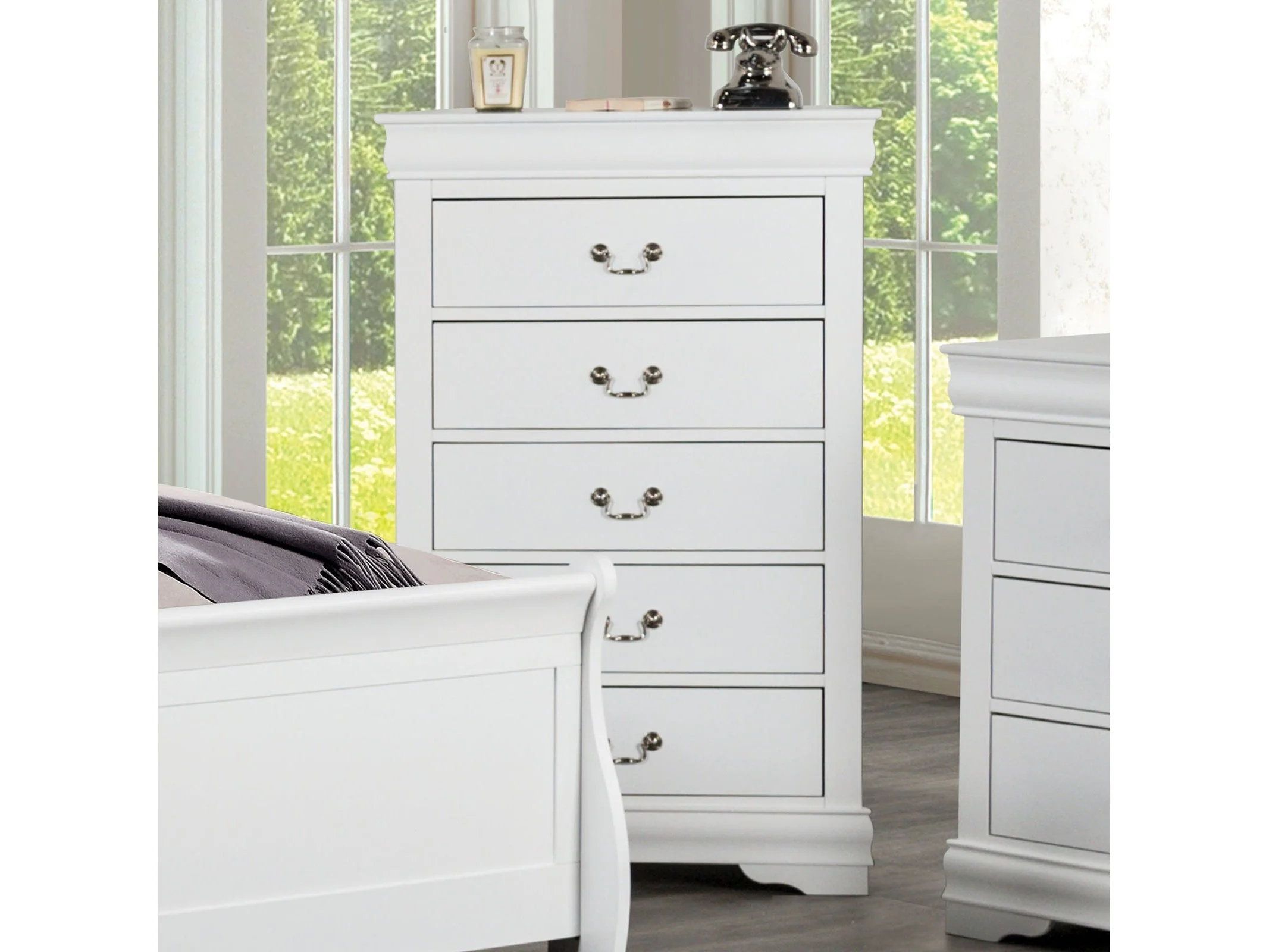 Louis Philippe White Chest