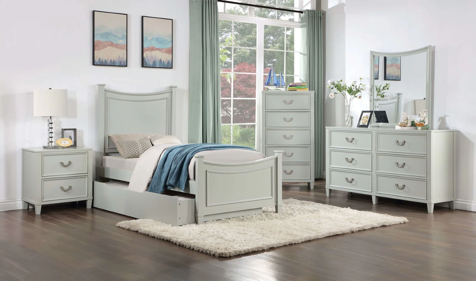 Lycoris White Chest - Image 2