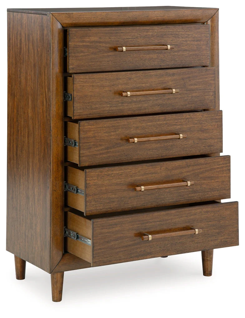 Lyncott Dresser & Chest - Image 6