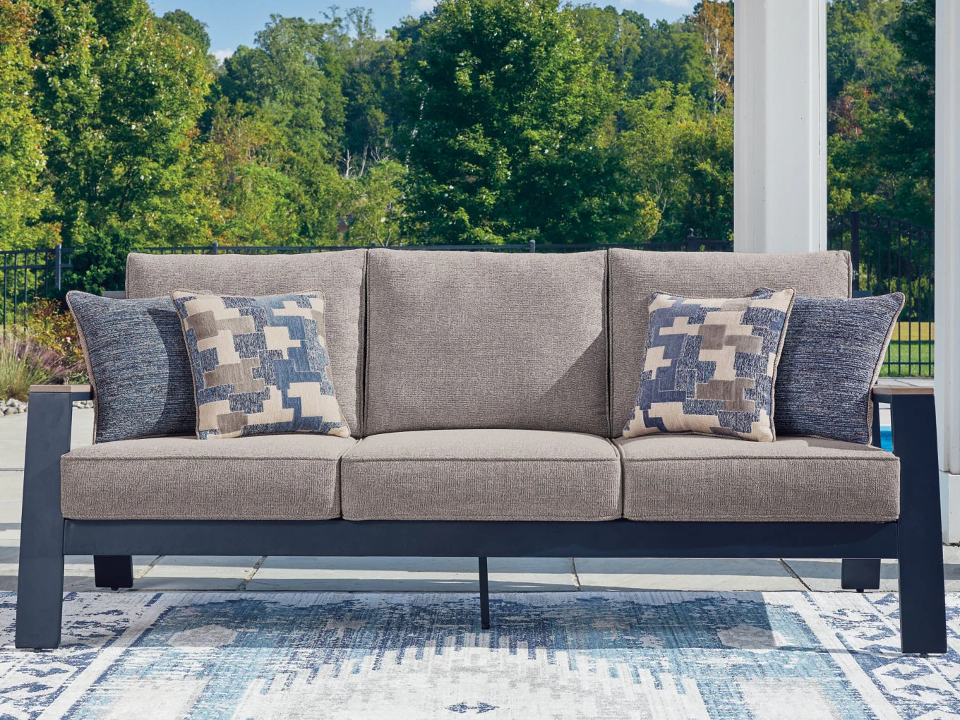 Mabry Shores Outdoor Seating - Image 5
