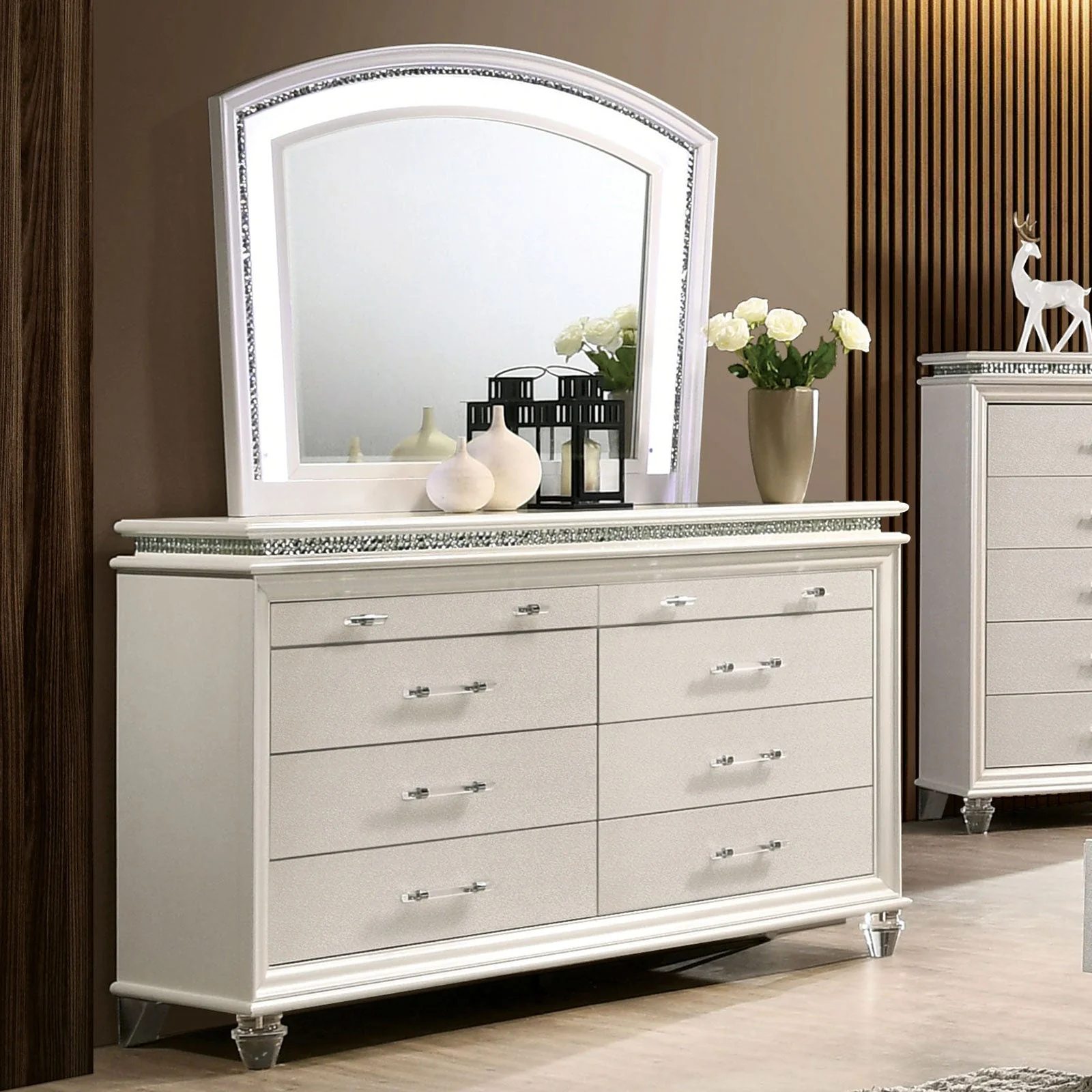 Maddie Pearl White/White 4 Pc. Queen Bedroom Set - Image 5