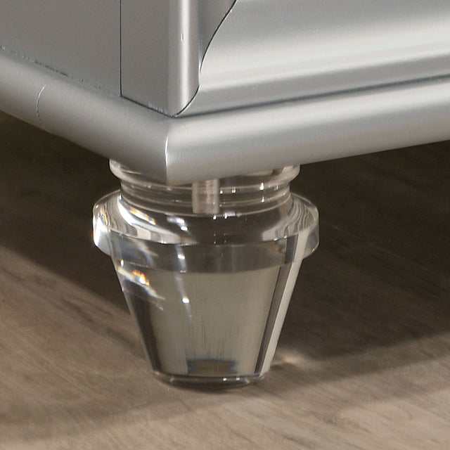 Maddie Silver Bench - Image 4