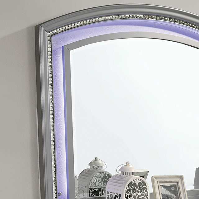 Maddie Silver California King Bed - Image 7