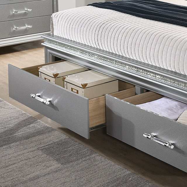 Maddie Silver Queen Bed - Image 3