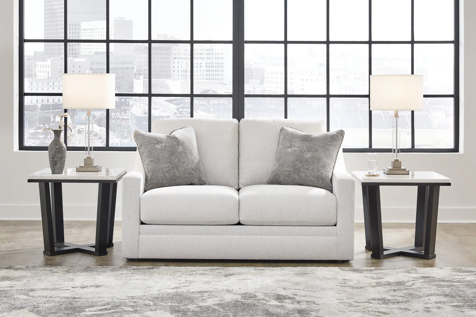 Maitelynn Loveseat - Image 2