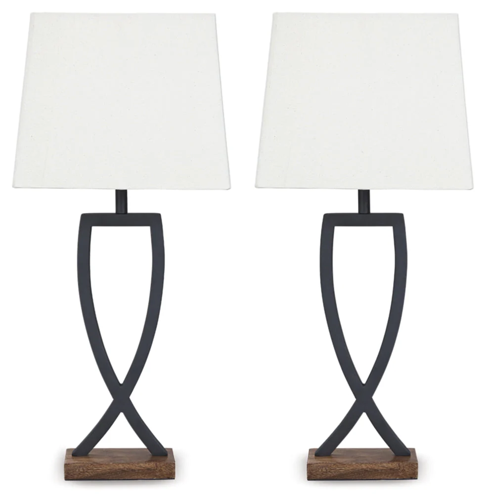 Makara Metal Table Lamp